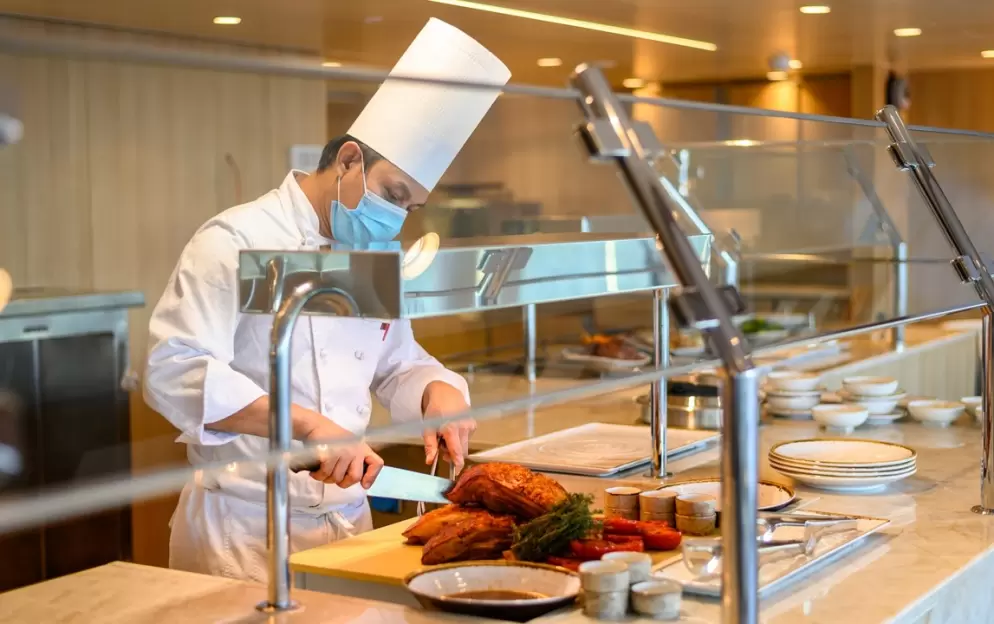 Windstar Star Breeze Veranda counter.JPG